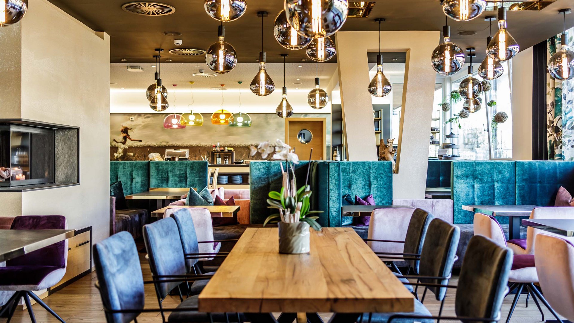 Our hotel in Kaprun. Your second home. Our hotel in Kaprun. Your second home.