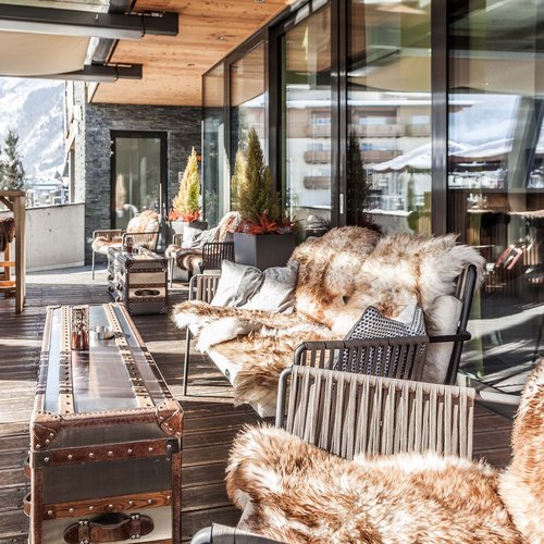 Our hotel in Kaprun. Your second home. Our hotel in Kaprun. Your second home.