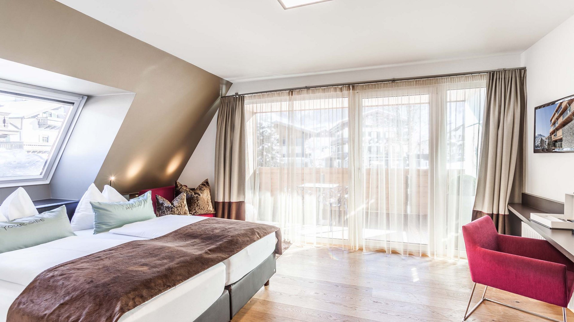 Our hotel in Kaprun. Your second home. Our hotel in Kaprun. Your second home.